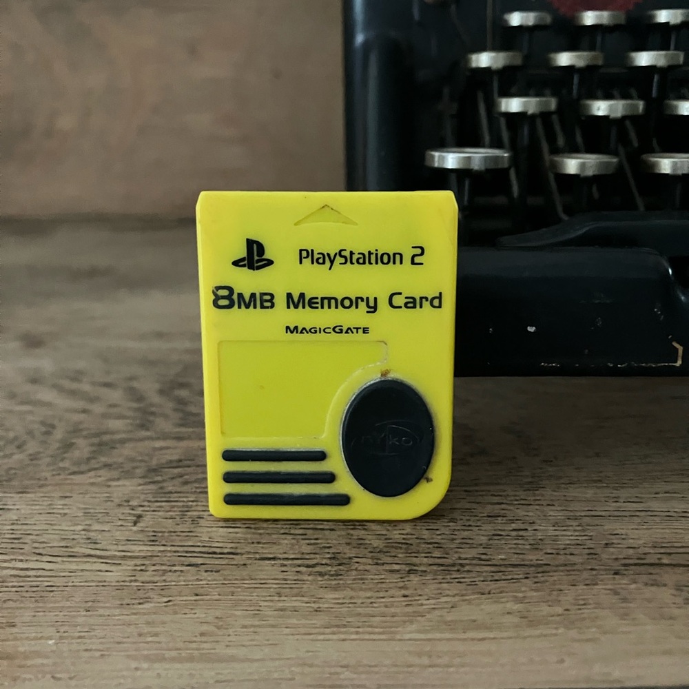 8MB Memory Card Nyko PlayStation 2 Yelow